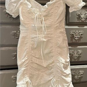 DARLING *NWT* Hello Molly white eyelet short dress size M/ US 6